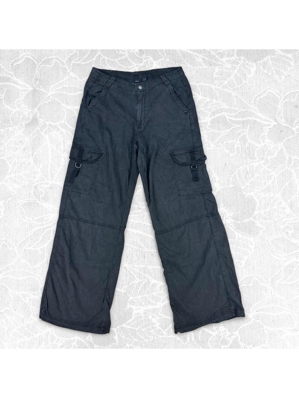 American Eagle Outfitters Relaxed Fit Faded Black Stretch Cargo Pants - Size 8